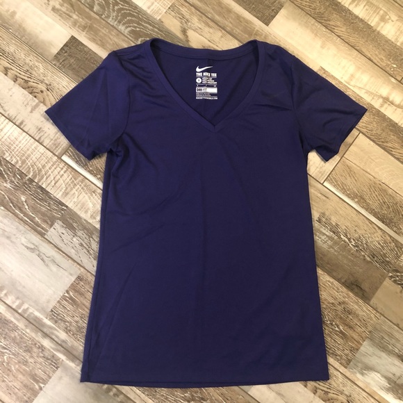 Nike Tops - Nike Tech Shirt